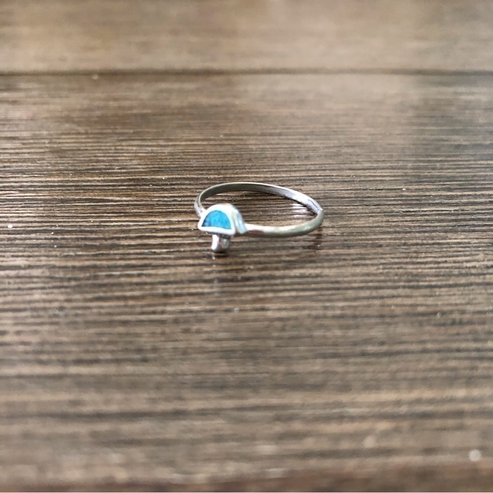 Vintage sliver mushroom ring in size 6.5